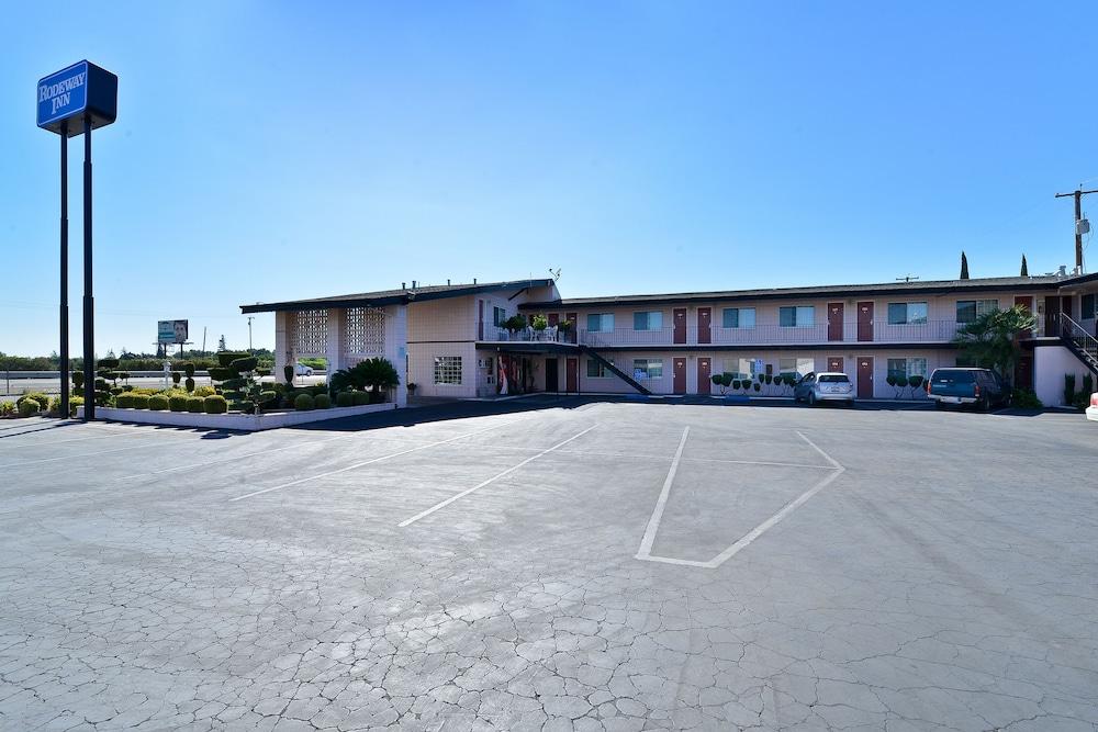 Rodeway Inn Near University-Gateway To Yosemite Μέρσεντ Εξωτερικό φωτογραφία