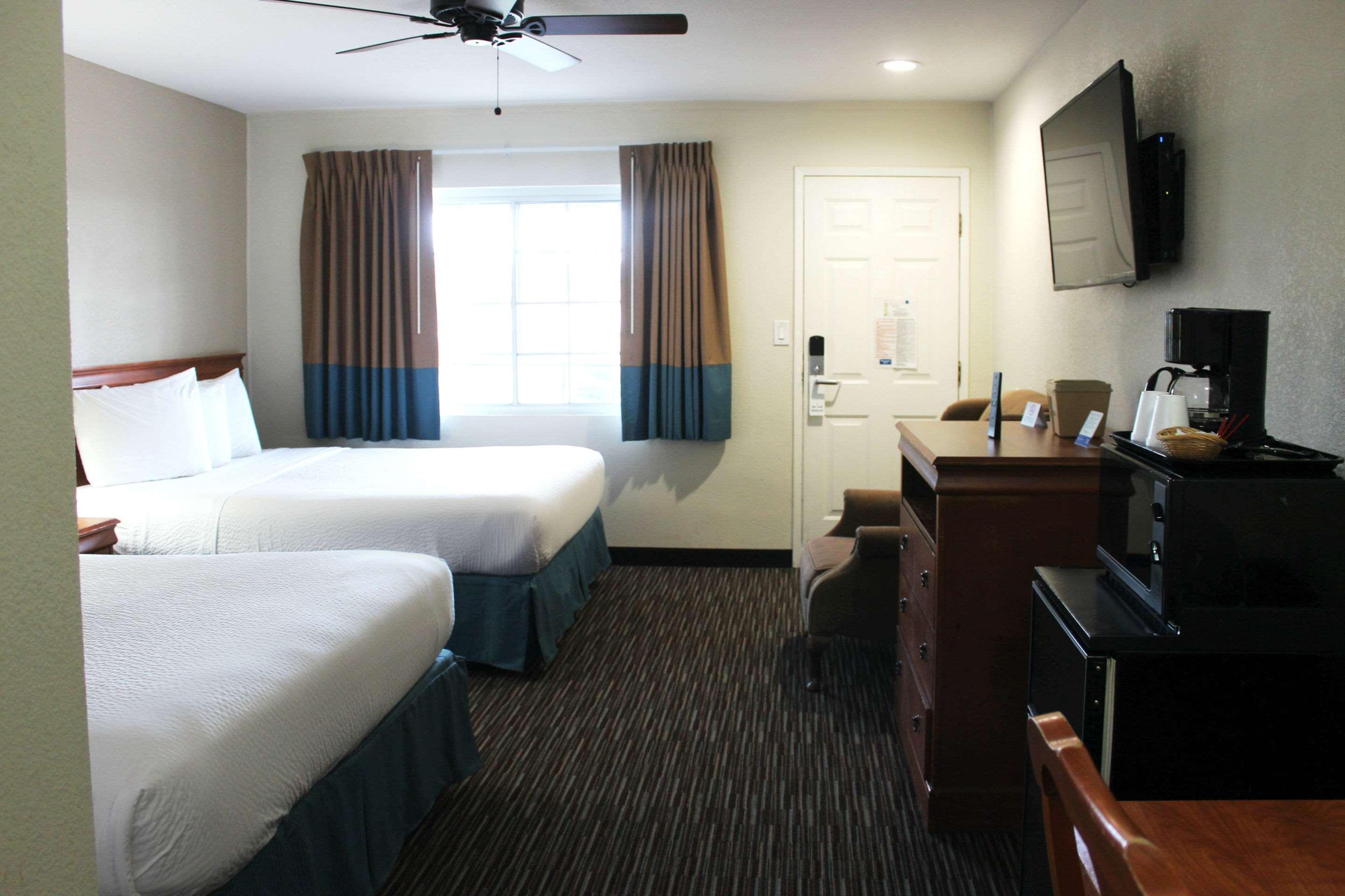 Rodeway Inn Near University-Gateway To Yosemite Μέρσεντ Εξωτερικό φωτογραφία