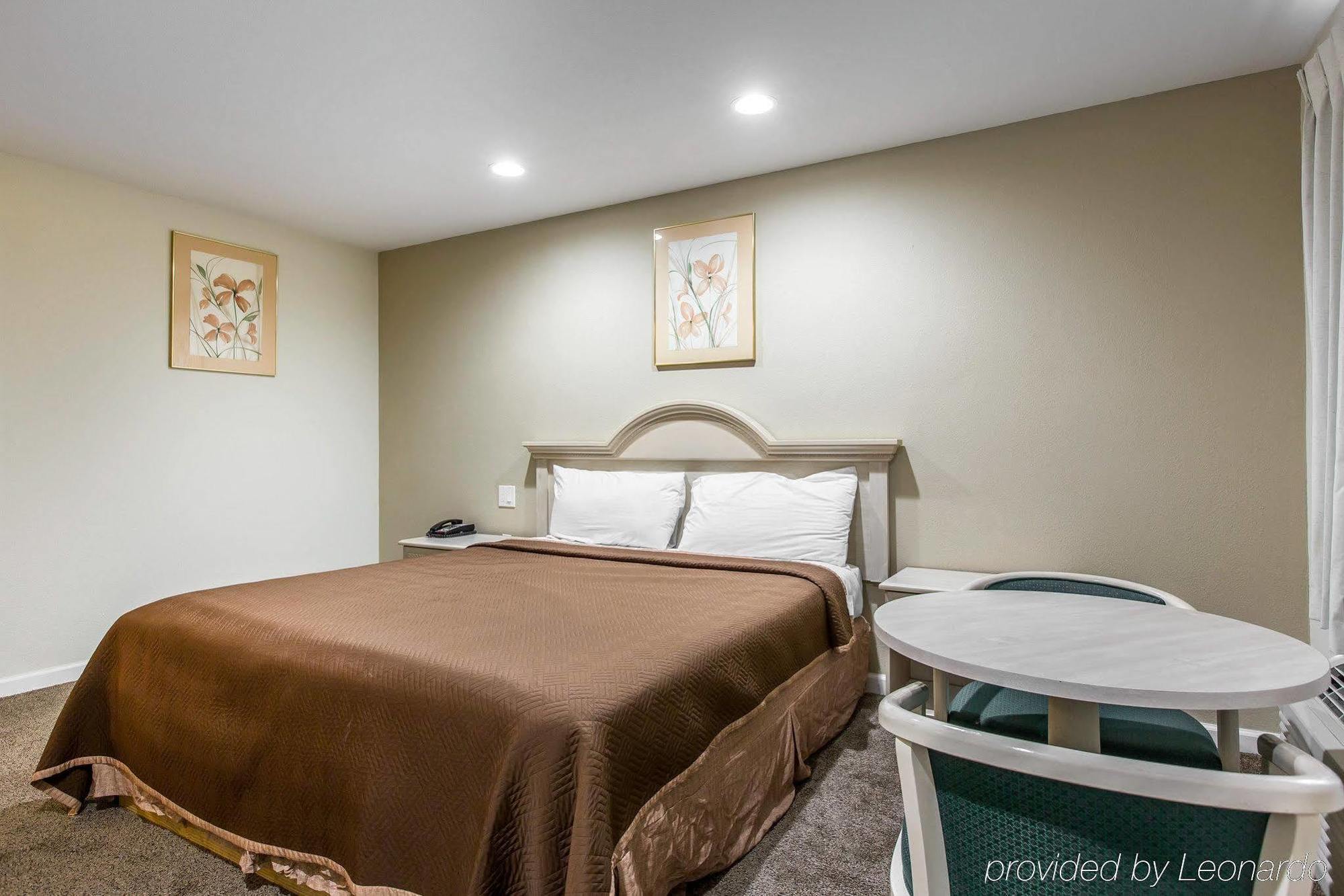 Rodeway Inn Near University-Gateway To Yosemite Μέρσεντ Εξωτερικό φωτογραφία
