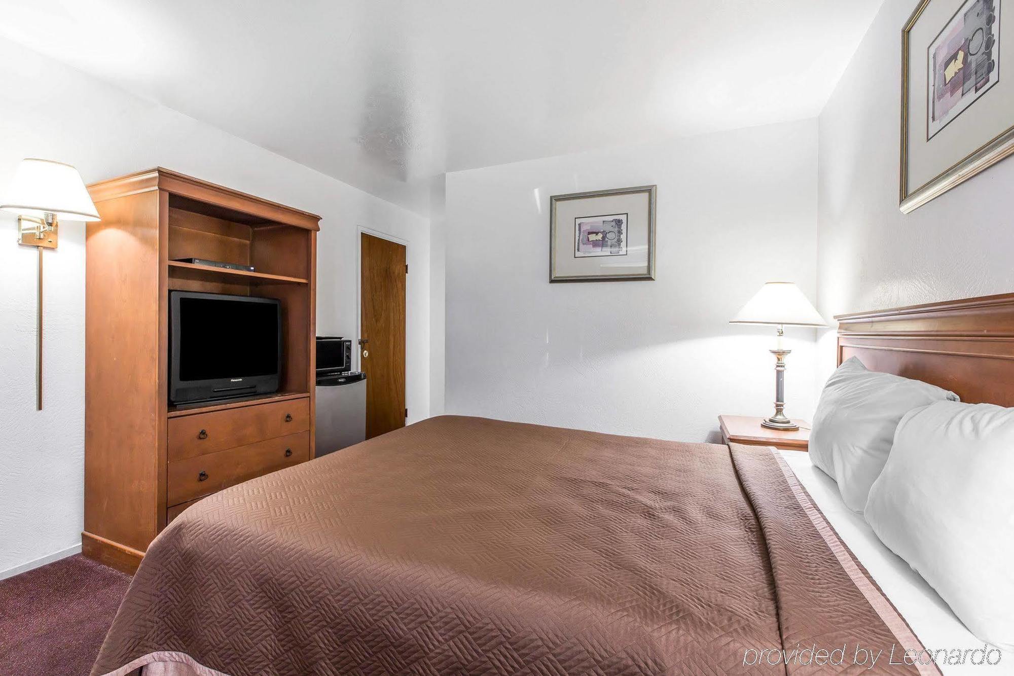 Rodeway Inn Near University-Gateway To Yosemite Μέρσεντ Εξωτερικό φωτογραφία